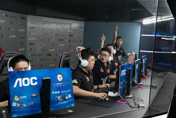 粉丝移情 粉丝移情